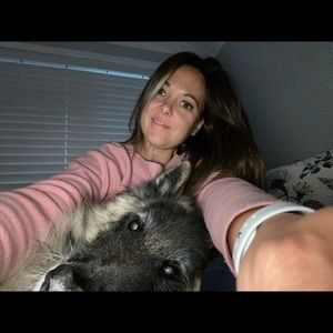 Meet your Posher, Lisa